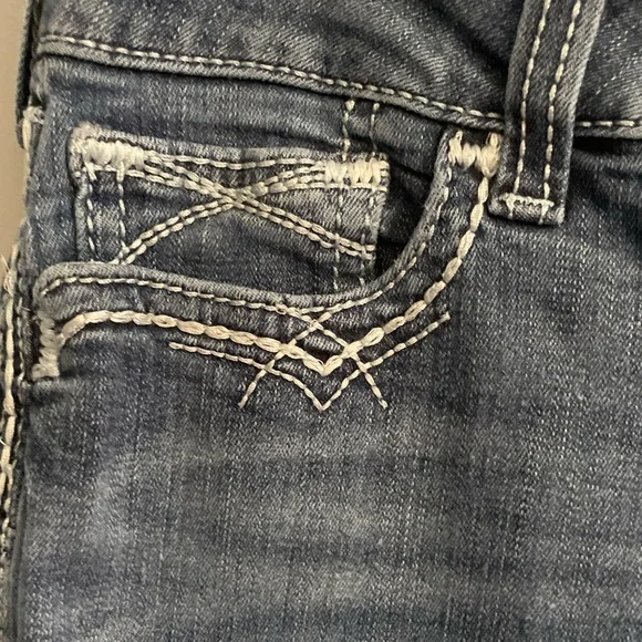 Ariat Women's REAL Mid Rise Stretch Entwined Boot Cut Western Denim Jeans - Picture 7 of 13